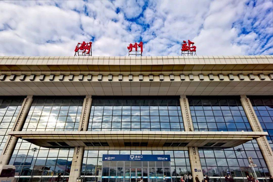 義烏市到湖州物流專線-裝修材料運(yùn)輸專線「時(shí)效穩(wěn)定」 義烏市到湖州物流專線-裝修材料運(yùn)輸專線「時(shí)效穩(wěn)定」